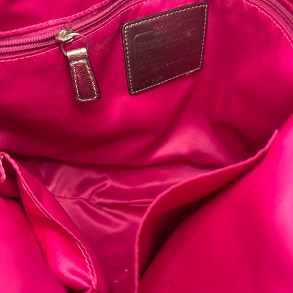 Coach Poppy Black Leather Convertible Bag - Picture 7 of 9